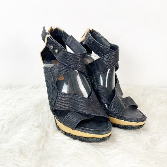 2/$30 2/$30 BCBGMaxazria 8 B Womens Black Leather Weave Cross Stack High Heels - Picture 1 of 13